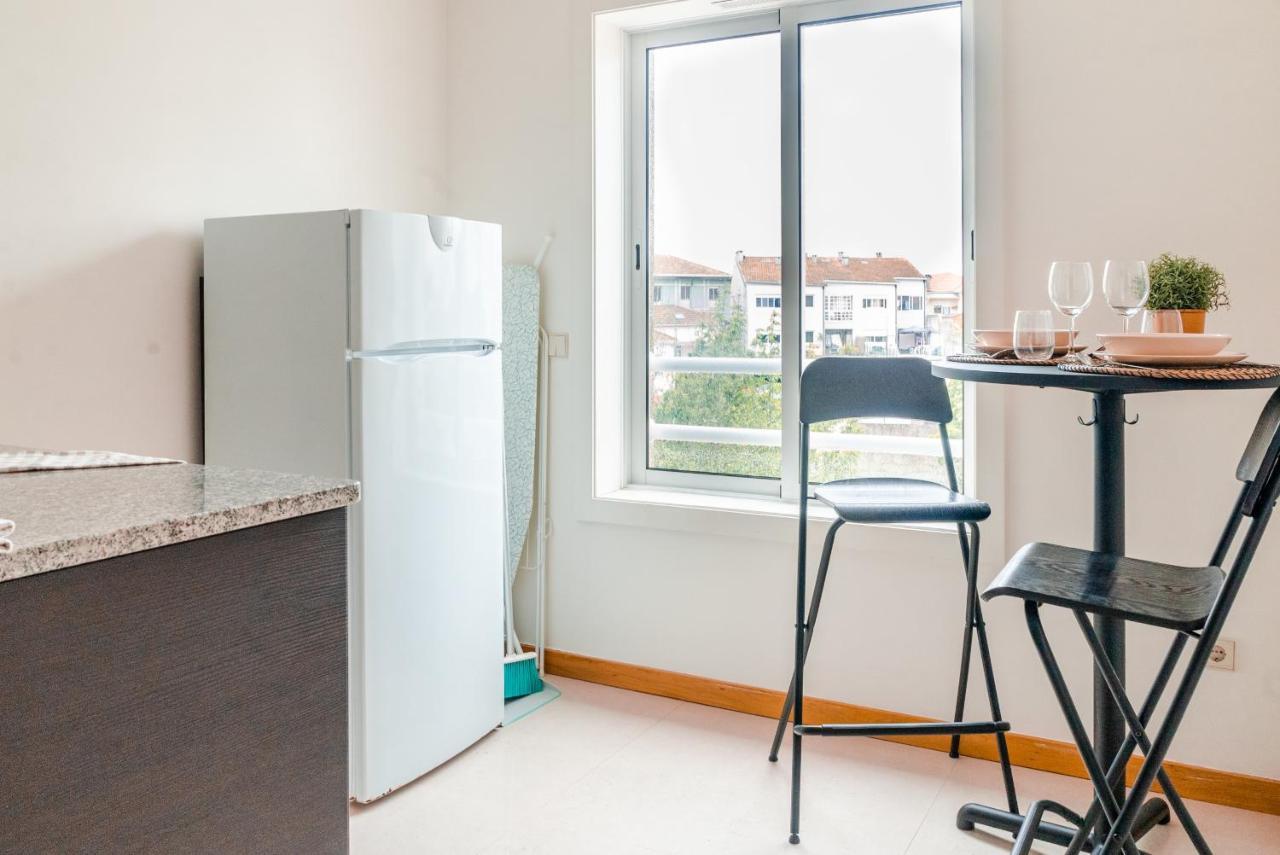 Sunny Studio In The Heart Of Lapa - 5Min Walk To Metro! Porto Exterior photo